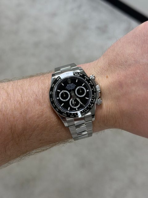 Rolex Daytona 126500 LN Image 5